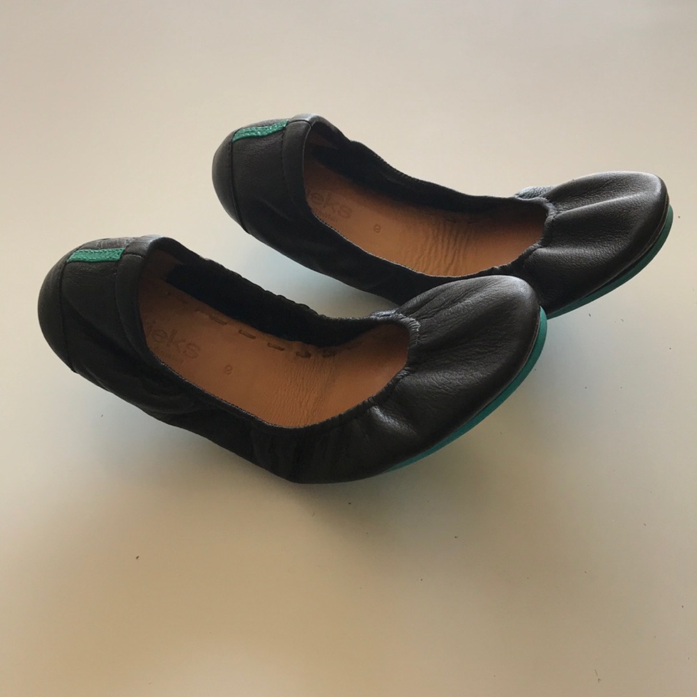 Barley worn Tieks flats